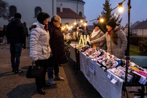 Weihnachtsbaumbeleuchtung 2026 — Kulturní dům, Velké Němčice